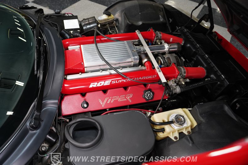 Dodge-Viper-1994-Viper-Red-Gray-1