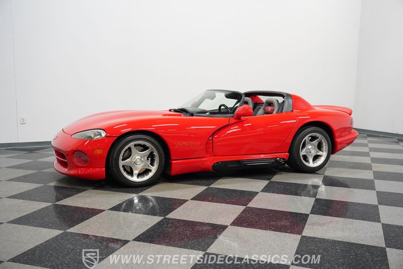 Dodge-Viper-1994-Viper-Red-Gray-14