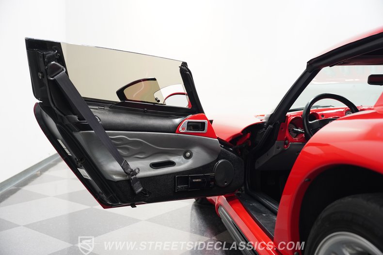 Dodge-Viper-1994-Viper-Red-Gray-18