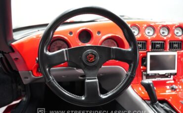 Dodge-Viper-1994-Viper-Red-Gray-19