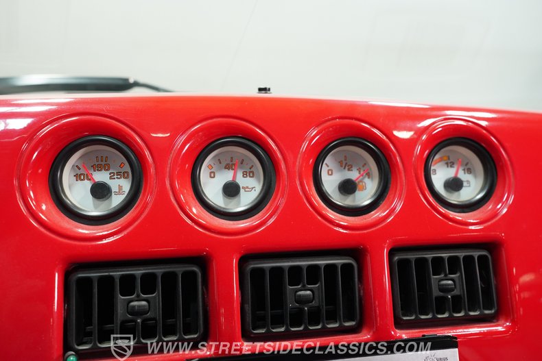 Dodge-Viper-1994-Viper-Red-Gray-23