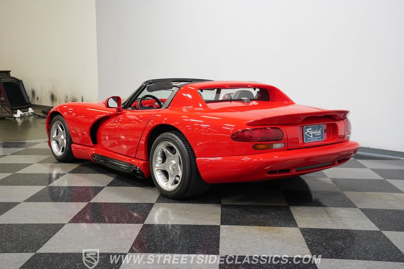 Dodge-Viper-1994-Viper-Red-Gray-28