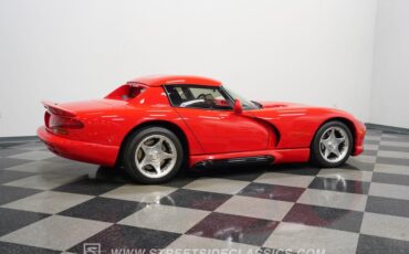 Dodge-Viper-1994-Viper-Red-Gray-30