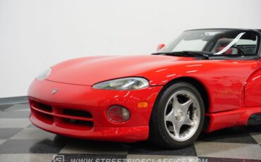 Dodge-Viper-1994-Viper-Red-Gray-35