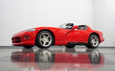 Dodge-Viper-1994-Viper-Red-Gray-37