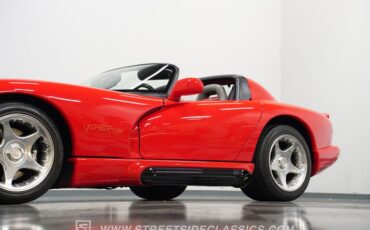 Dodge-Viper-1994-Viper-Red-Gray-38