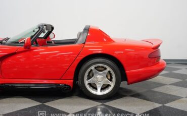 Dodge-Viper-1994-Viper-Red-Gray-40