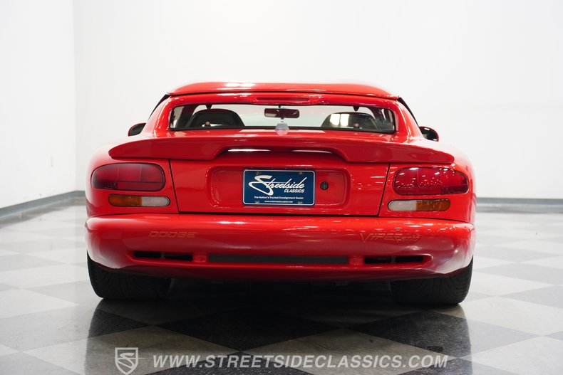 Dodge-Viper-1994-Viper-Red-Gray-41