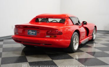 Dodge-Viper-1994-Viper-Red-Gray-49
