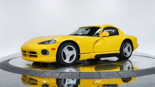 Dodge-Viper-1995-Convertible-1
