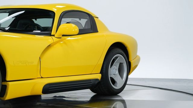 Dodge-Viper-1995-Convertible-13