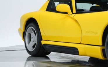 Dodge-Viper-1995-Convertible-15