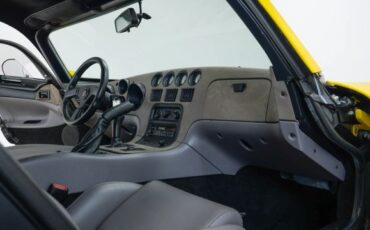 Dodge-Viper-1995-Convertible-16
