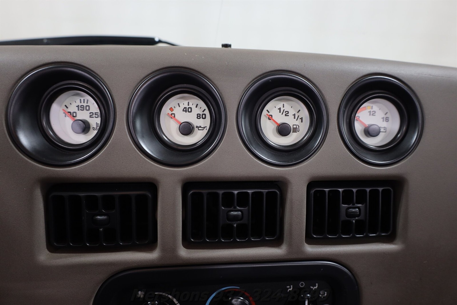 Dodge-Viper-1995-Convertible-17