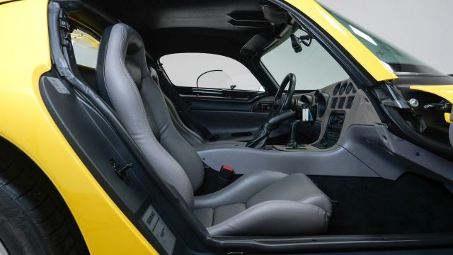 Dodge-Viper-1995-Convertible-19