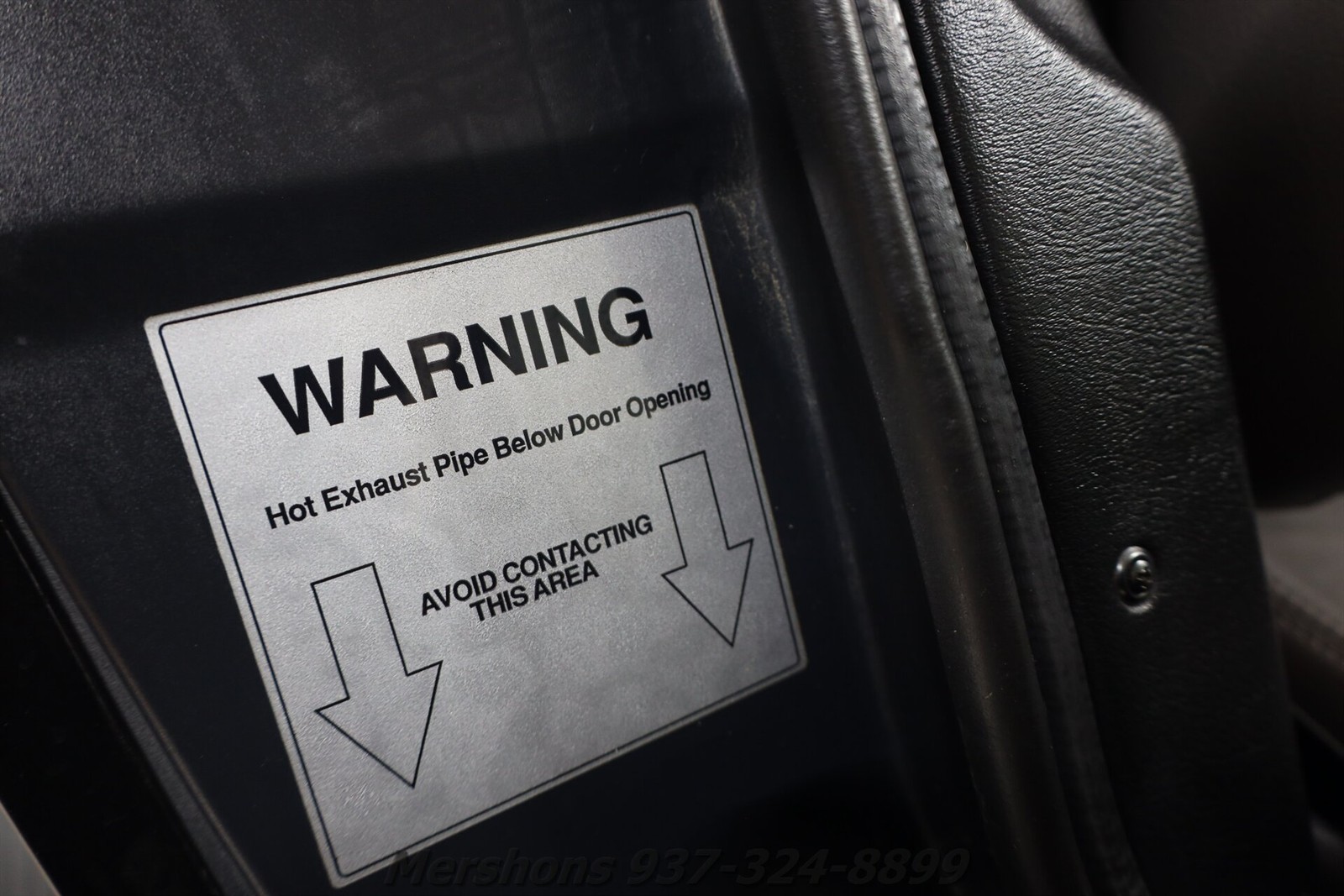 Dodge-Viper-1995-Convertible-21