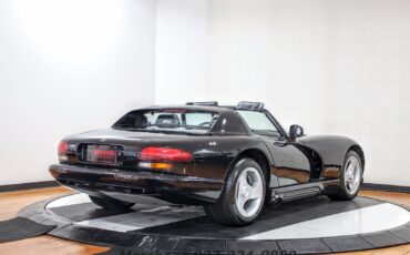 Dodge-Viper-1995-Convertible-8