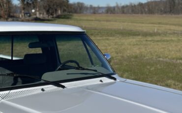 Dodge-W-Series-1992-18