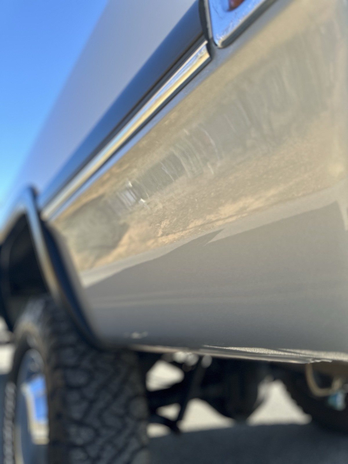 Dodge-W-Series-1992-34