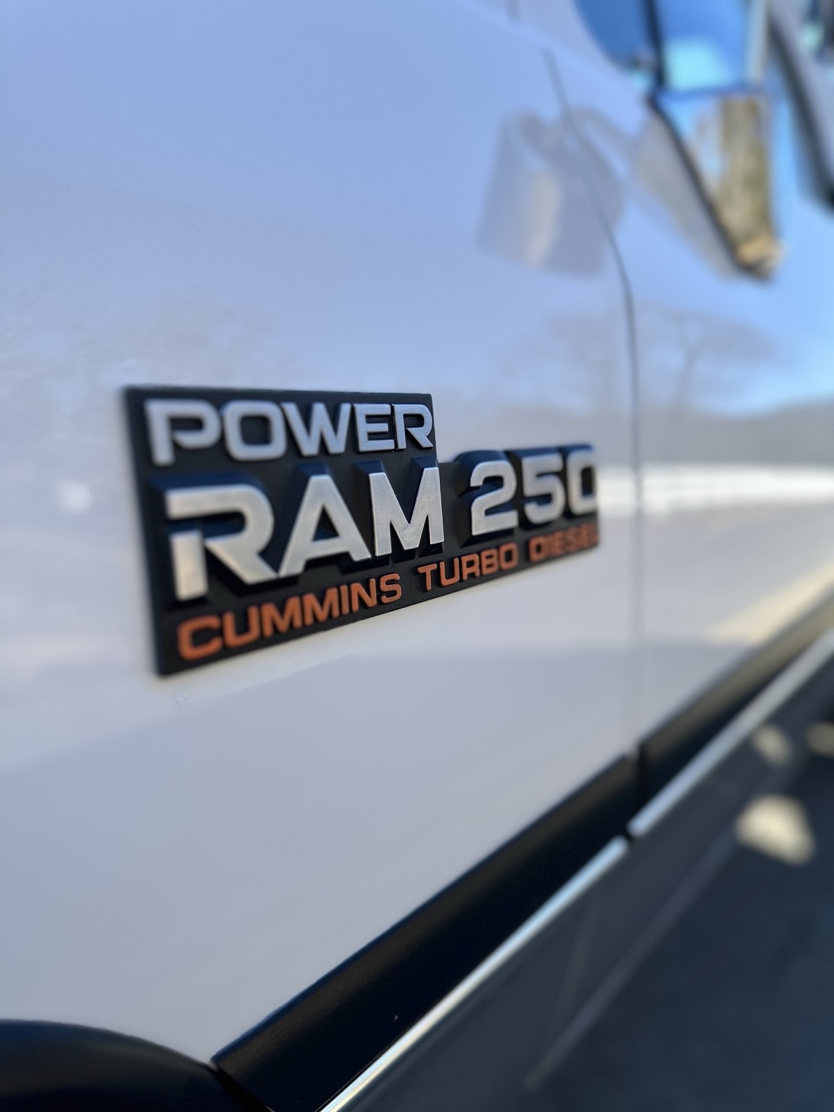 Dodge-W-Series-1992-36