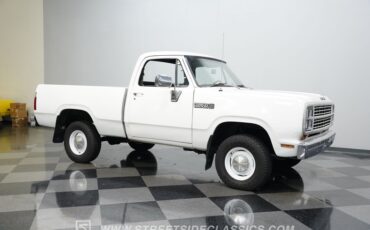 Dodge-W100-1979-White-Black-14