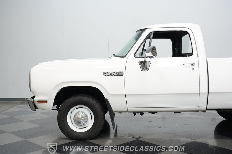 Dodge-W100-1979-White-Black-33