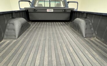 Dodge-W250-1992-Midnight-Blue-Metall-Dark-Gray-12