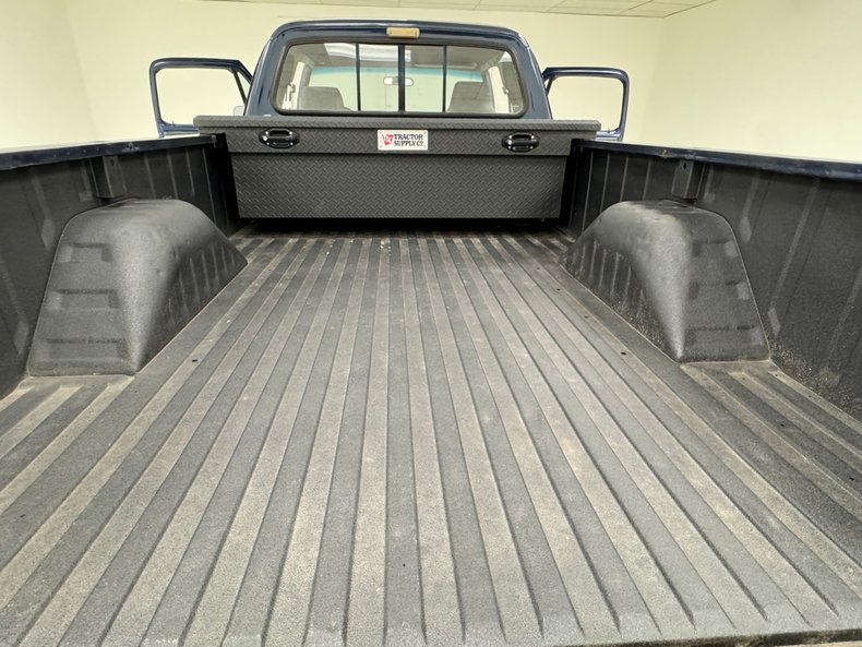 Dodge-W250-1992-Midnight-Blue-Metall-Dark-Gray-12