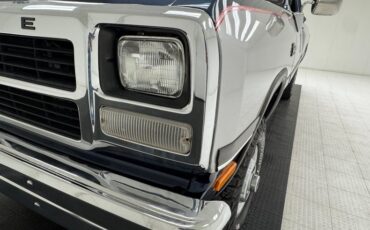 Dodge-W250-1992-Midnight-Blue-Metall-Dark-Gray-16