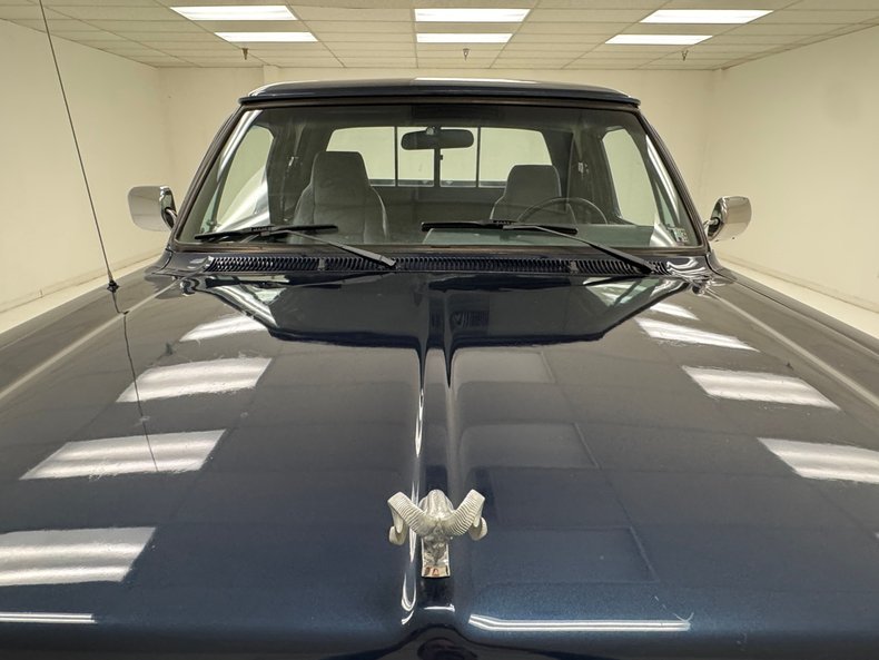 Dodge-W250-1992-Midnight-Blue-Metall-Dark-Gray-23