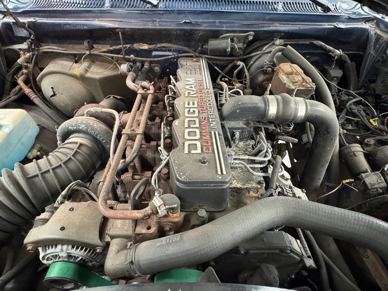 Dodge-W250-1992-Midnight-Blue-Metall-Dark-Gray-29