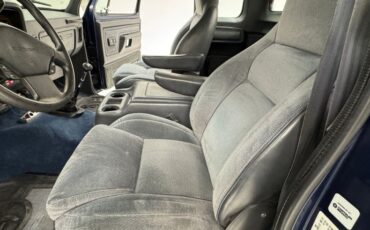 Dodge-W250-1992-Midnight-Blue-Metall-Dark-Gray-48