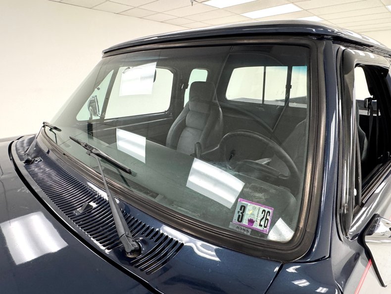 Dodge-W250-1992-Midnight-Blue-Metall-Dark-Gray-6