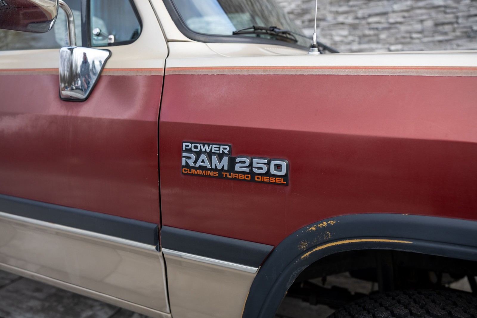 Dodge-W250-1993-Pickup-Truck-28