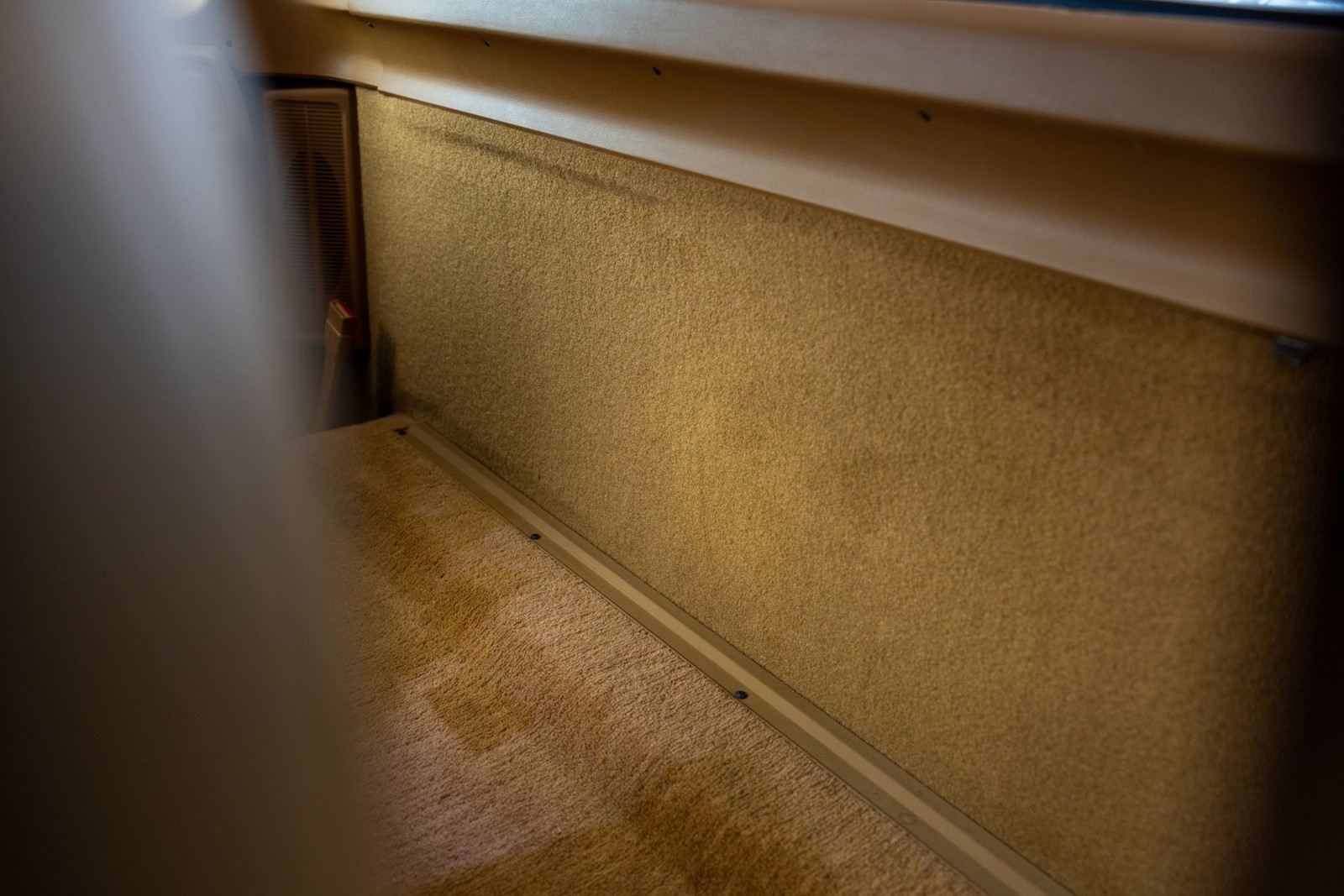 Dodge-W250-1993-Pickup-Truck-38