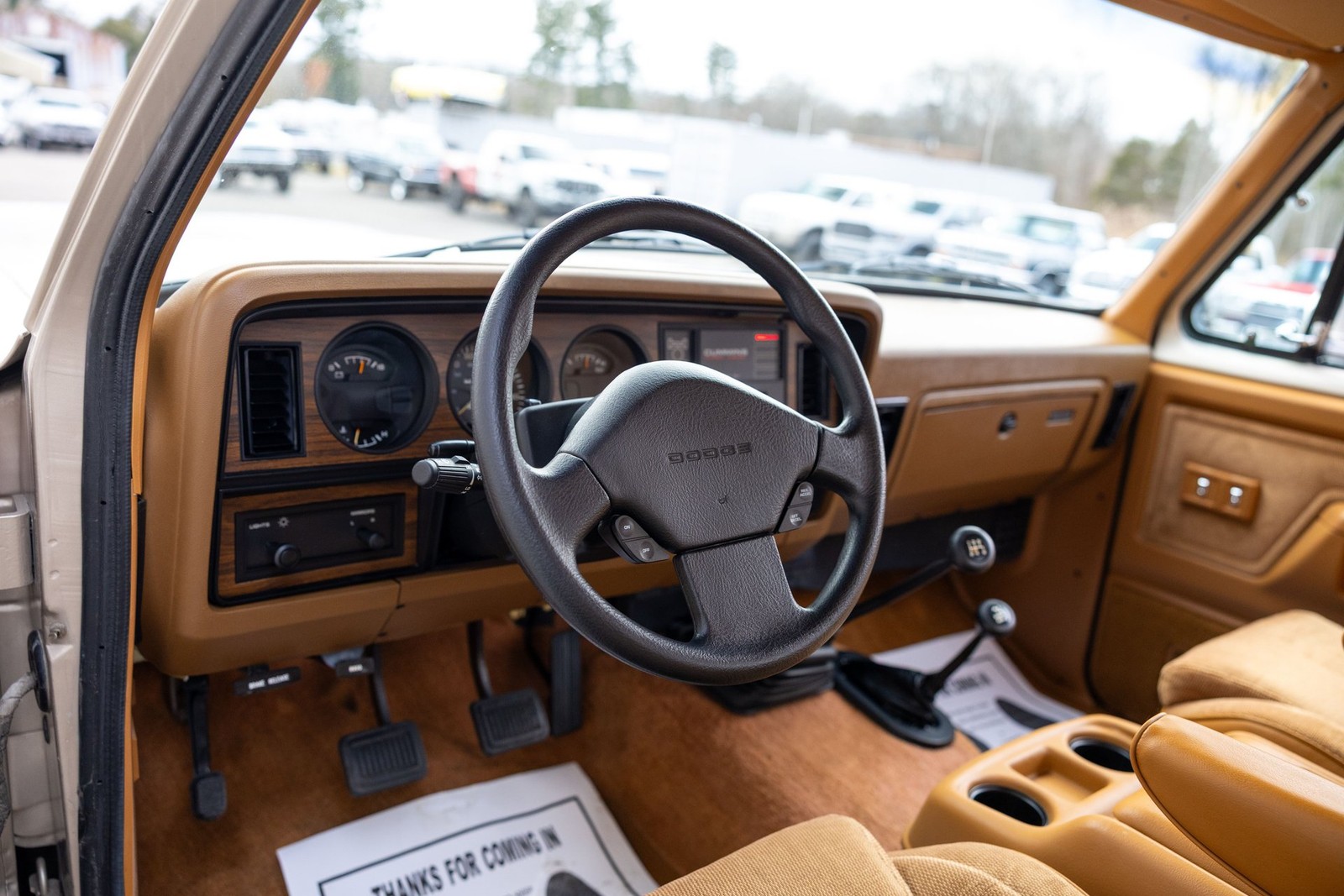 Dodge-W250-1993-Pickup-Truck-39