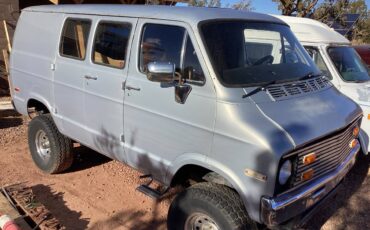 Dodge-b100-1976-silver-6