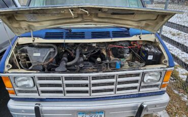 Dodge-b250-1986-blue-8