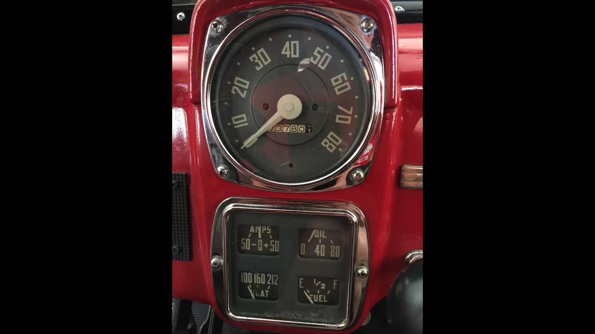 Dodge-b3-pickup-1951-red-8