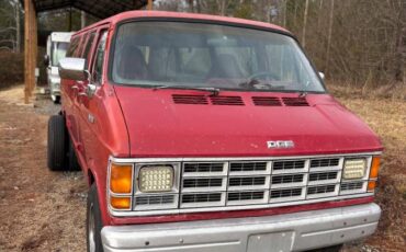 Dodge-b350-extended-1992-red