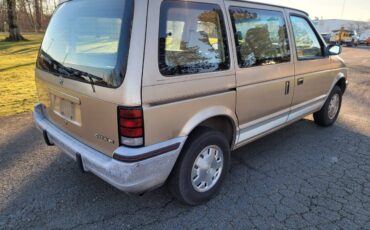 Dodge-caravan-1991-5