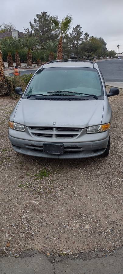Dodge-caravan-1996-silver-10