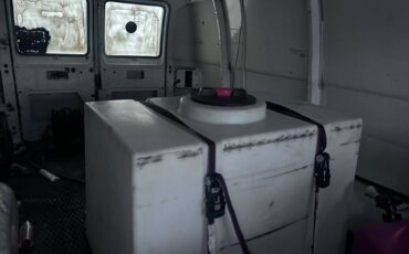 Dodge-cargo-van-2500-1995-white-1