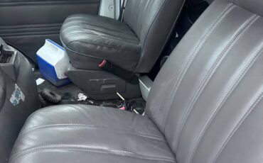 Dodge-cargo-van-2500-1995-white-4