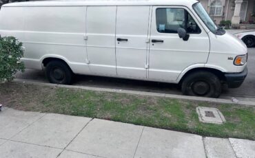 Dodge-cargo-van-2500-1995-white-7