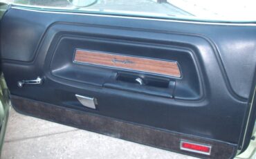 Dodge-challenger-1970-10