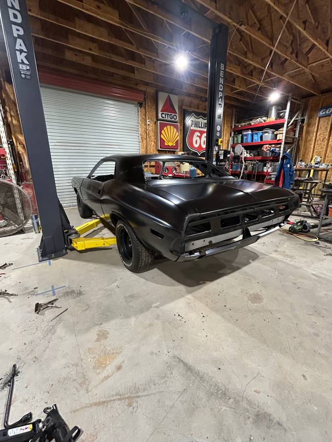 Dodge-challenger-1970-4