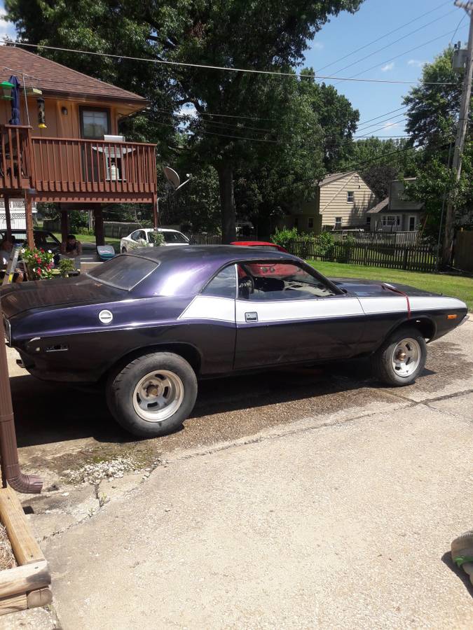Dodge-challenger-1973-10