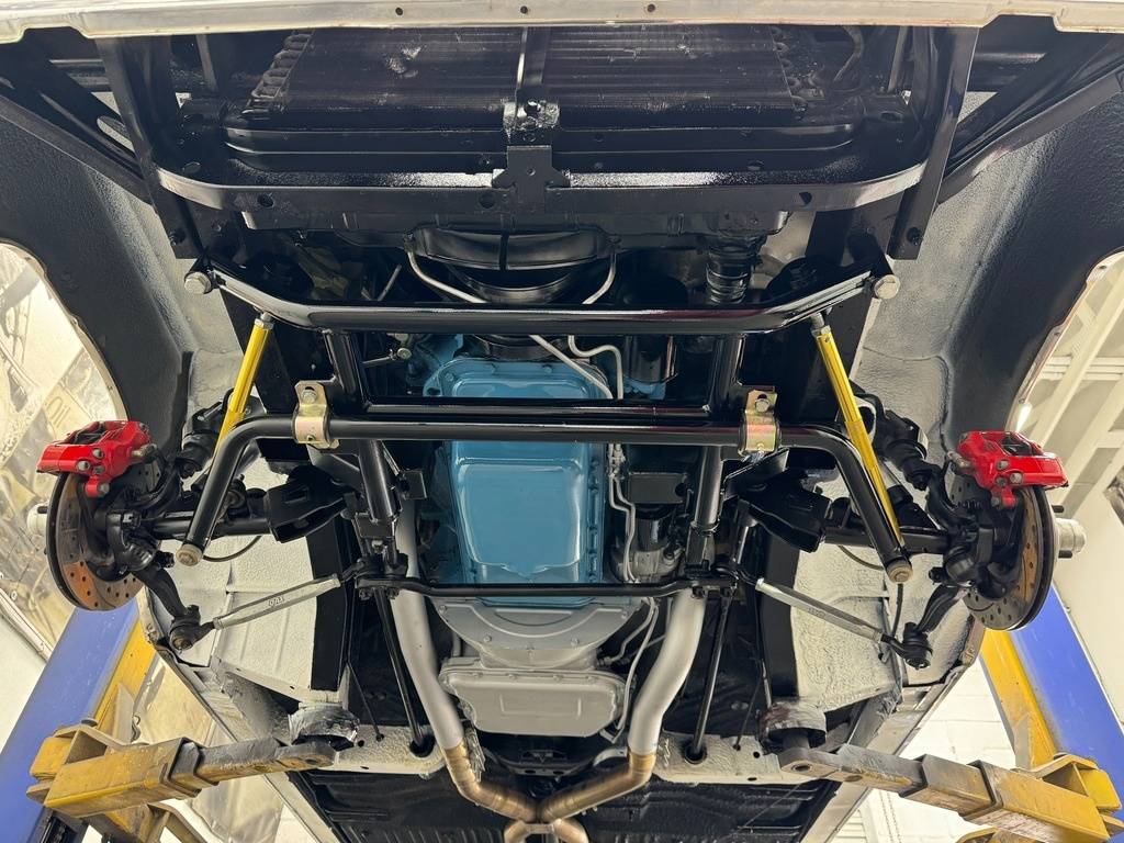 Dodge-charger-1966-white-249