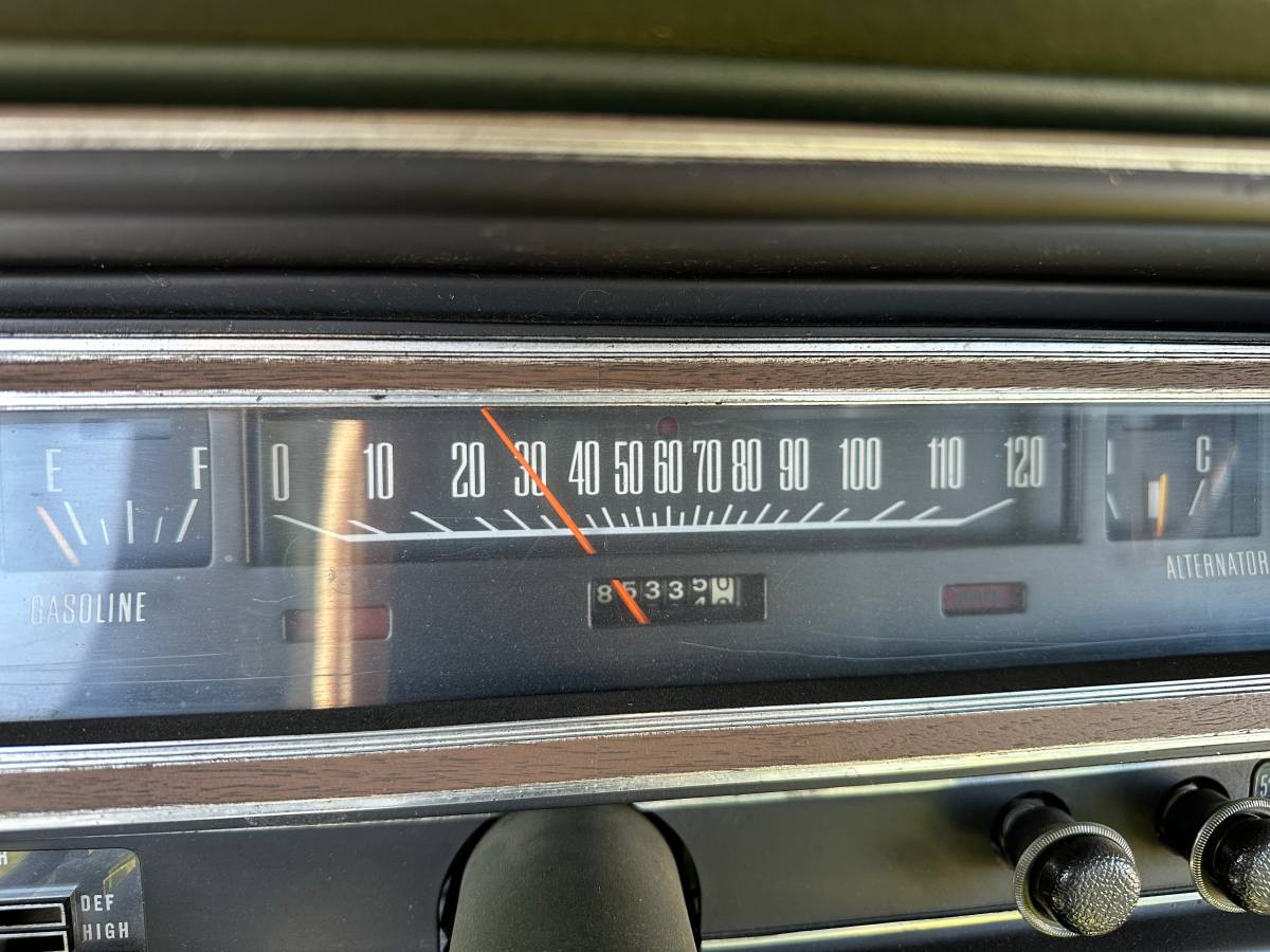 Dodge-charger-1971-8